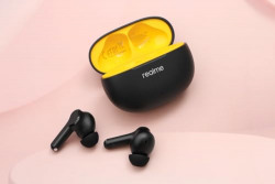 realme Buds T110 with Ai Enc for Calls, Upto 38 Hours of Playback and