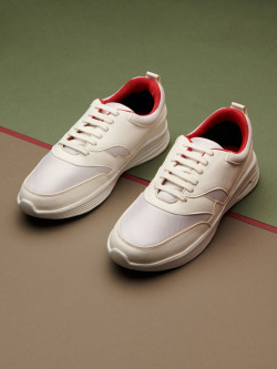 HIGHLANDER Men White & Red Comfort Insole Canvas Basics Sneakers