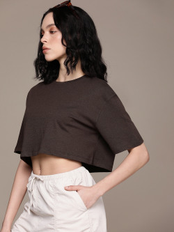 THE ROADSTER LIFE CO. DROP-SHOULDER SLEEVES OVERSIZED CROP T-SHIRT
