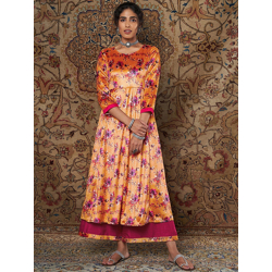 Shae by SASSAFRAS Women Orange Floral Printed Velvet Kurta with Palazz