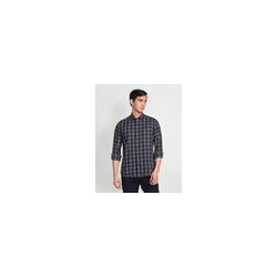Men Checked Slim Fit Shirt with Patch Pocket
