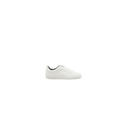 RED TAPE Round-Toe Sneakers with Lace-Fastening