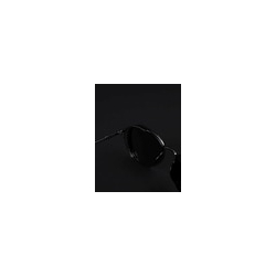 Unisex Polarized and UV Protected Aviator Sunglasses -VC S13835
