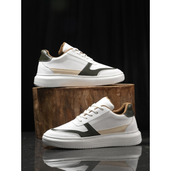 Roadster The Lifestyle Co. Men White & Brown Colourblocked Lightweight