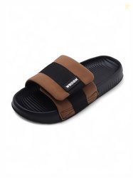 WROGN Men Colourblocked Sliders