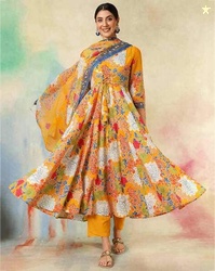 KIMAYRA Cotton Calf Length Printed Kurta Set